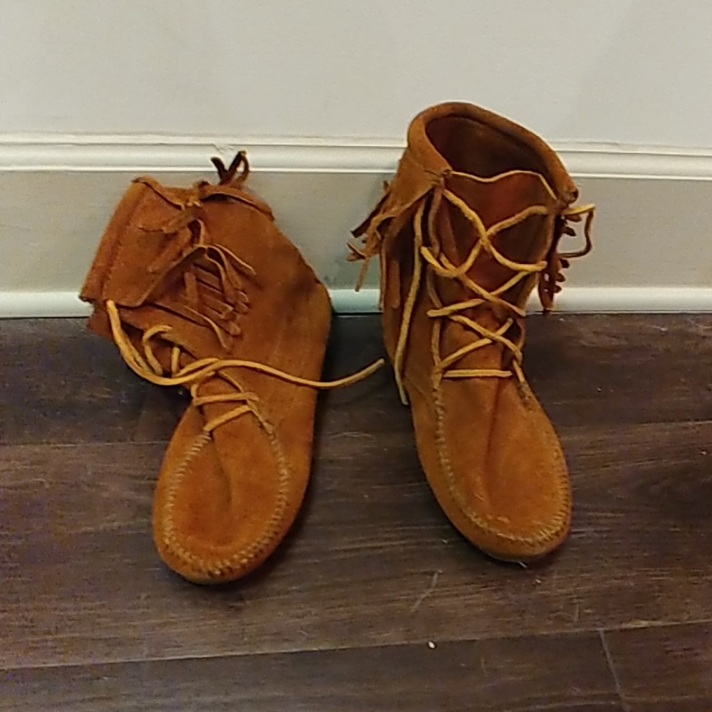 Minnetonka booties